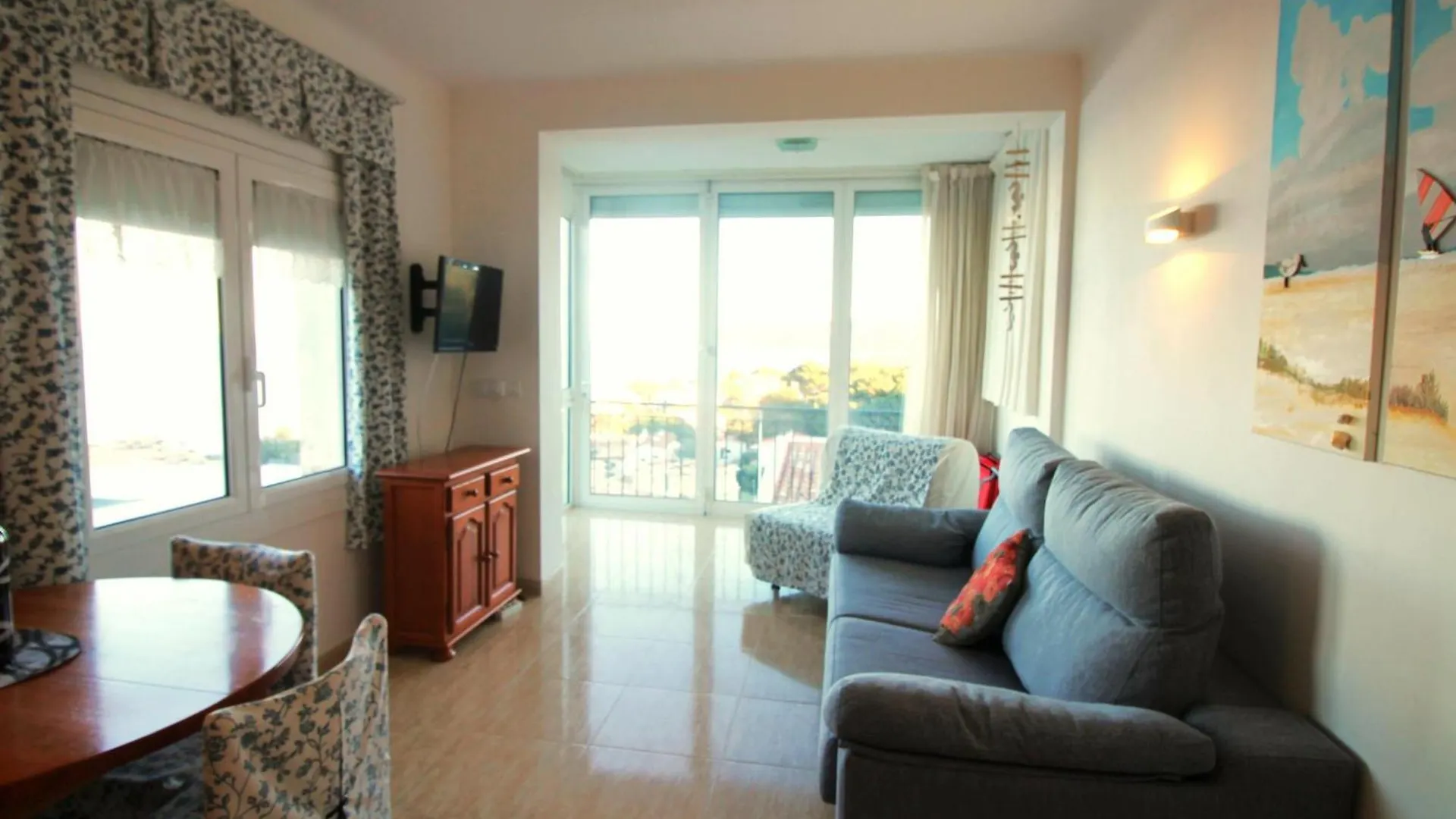 Apartment Aran 14 Bxs Izq. - Apartamento Acogedor Con Muy Buenas Vistas Del Mar Y Al Parque Natural Del Cabo De Creus. - Es-228-70 Llanca